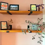 A Comfortable And Spacious House With Private Drive Semesterbostad