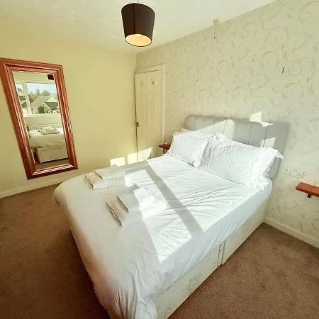 Tatil Evi A Comfortable And Spacious House With Private Drive