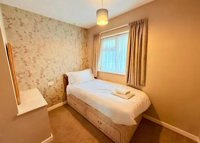 펜션 A Comfortable And Spacious House With Private Drive *